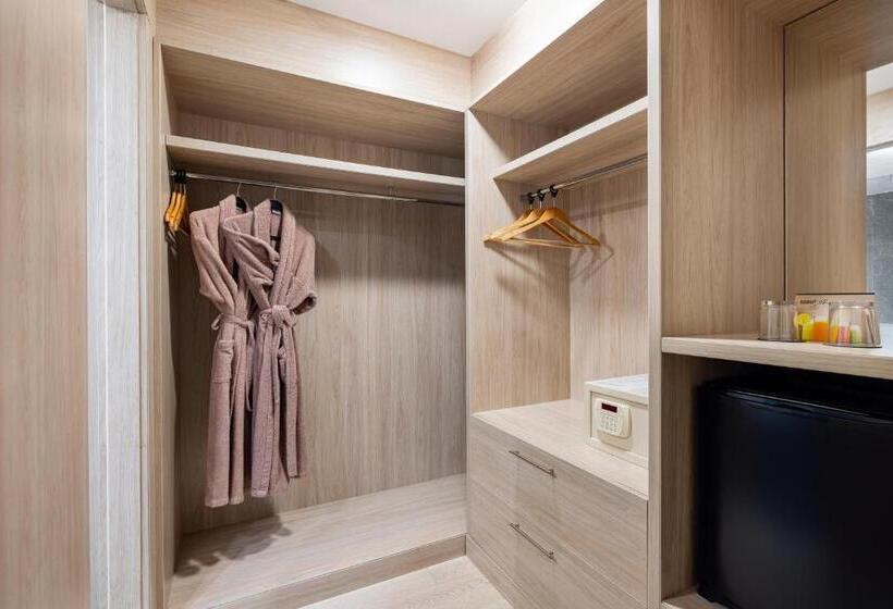 سوییت جونیور, Concorde De Luxe Resort Prive Ultra All Inclusive