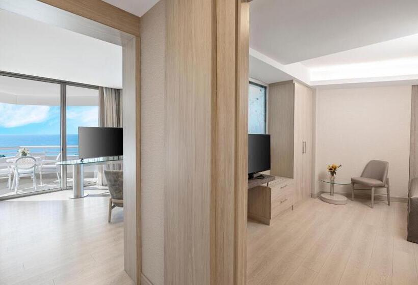 سوییت لوکس, Concorde De Luxe Resort Prive Ultra All Inclusive