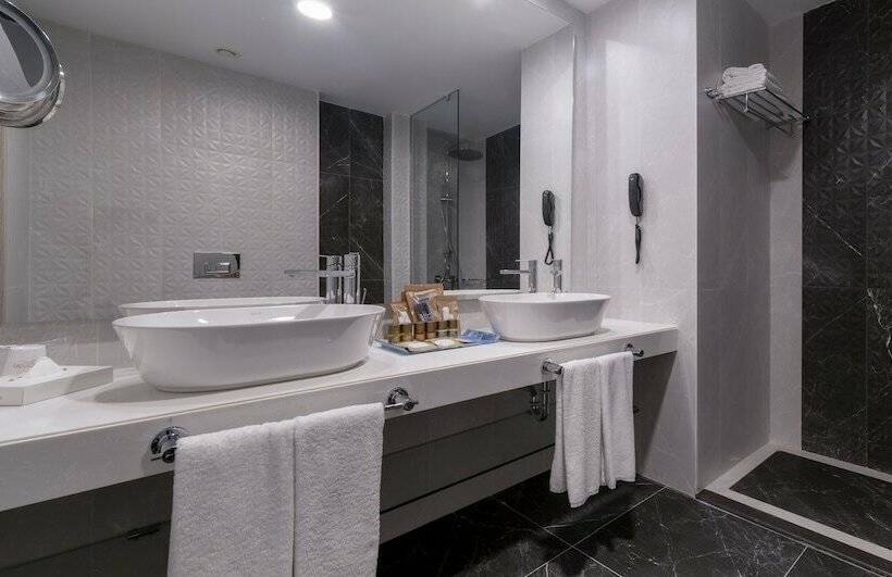 سوییت خانوادگی, Concorde De Luxe Resort Prive Ultra All Inclusive