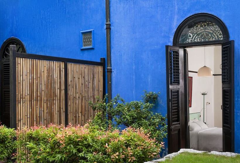 标准间, Cheong Fatt Tze The Blue Mansion