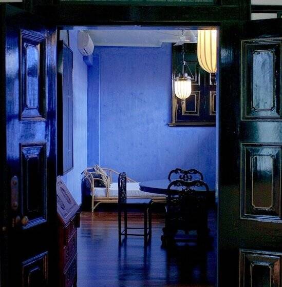 غرفة قياسية ثلاثية, Cheong Fatt Tze The Blue Mansion