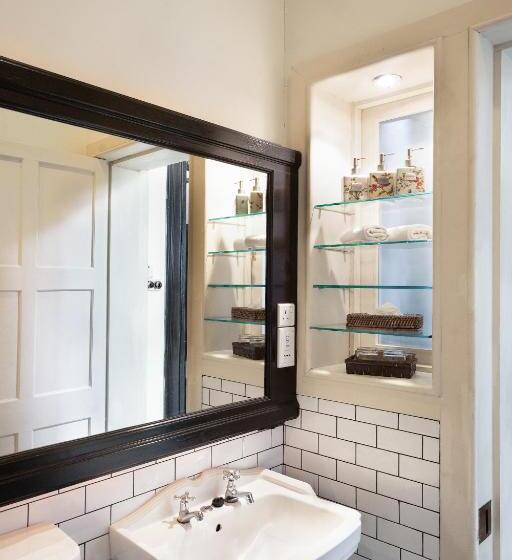 标准间, Cheong Fatt Tze The Blue Mansion