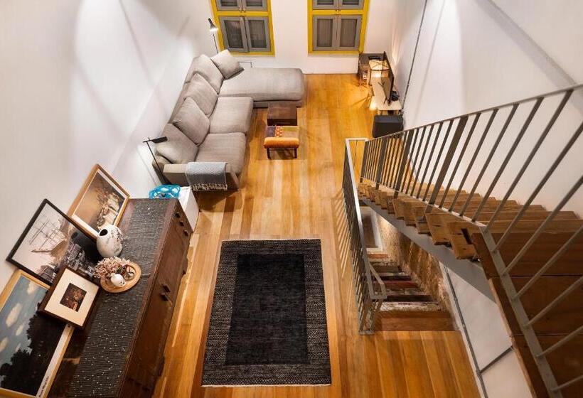 带露台两卧住房, Cheong Fatt Tze The Blue Mansion