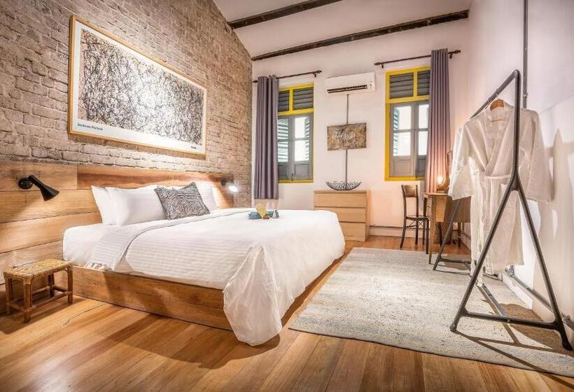 2 Bedroom Row House, Cheong Fatt Tze The Blue Mansion