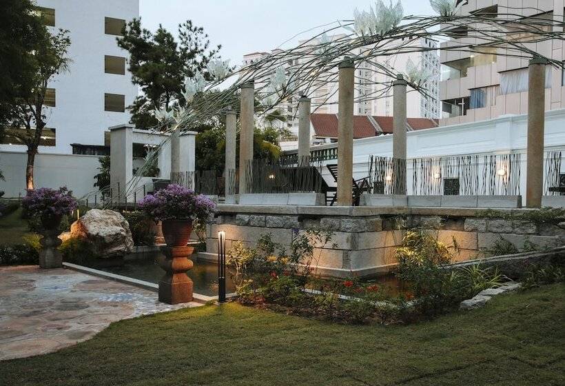 标准间, Cheong Fatt Tze The Blue Mansion