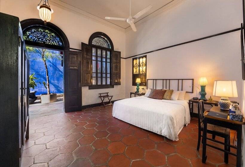 标准间, Cheong Fatt Tze The Blue Mansion