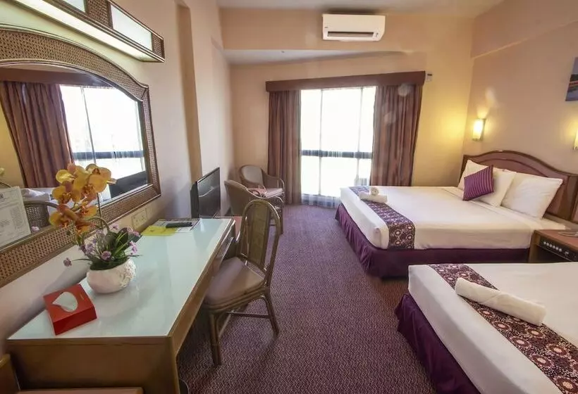 اتاق پریمیوم سه تخته, Grand Continental Langkawi