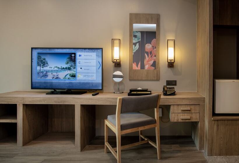 Номер Deluxe, La Flora Khao Lak Sha Extra Plus