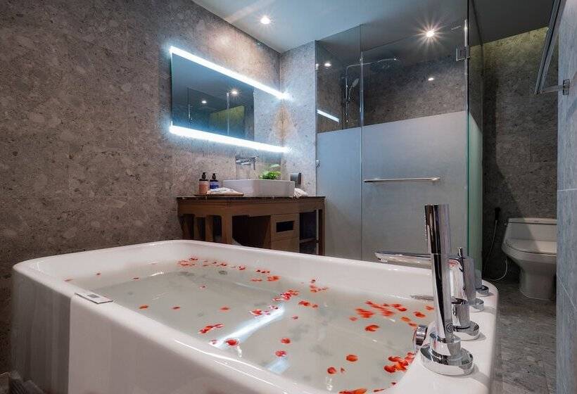 Номер Deluxe, La Flora Khao Lak Sha Extra Plus