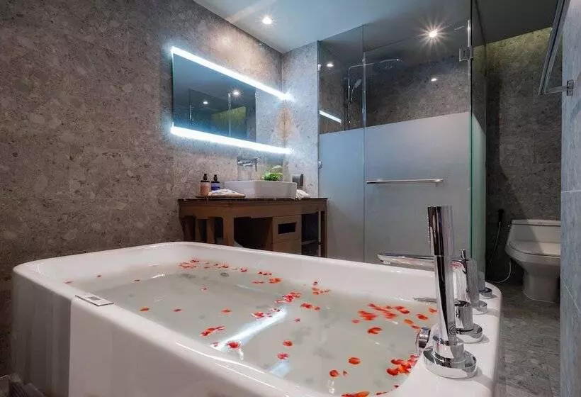 デラックスルーム, La Flora Khao Lak   Sha Extra Plus