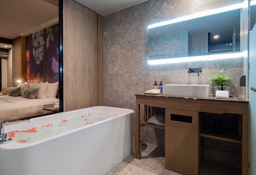 Номер Deluxe, La Flora Khao Lak Sha Extra Plus