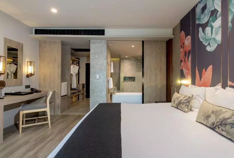 デラックスルーム, La Flora Khao Lak   Sha Extra Plus