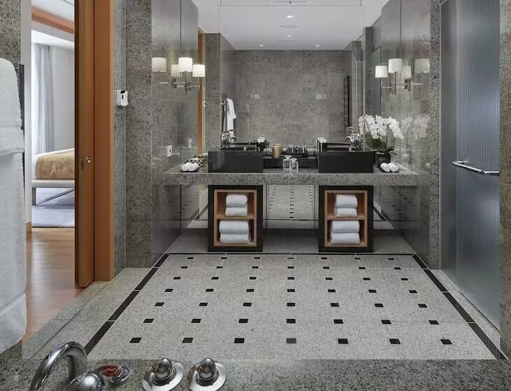 プレミアムスイート, Mandarin Oriental Tokyo
