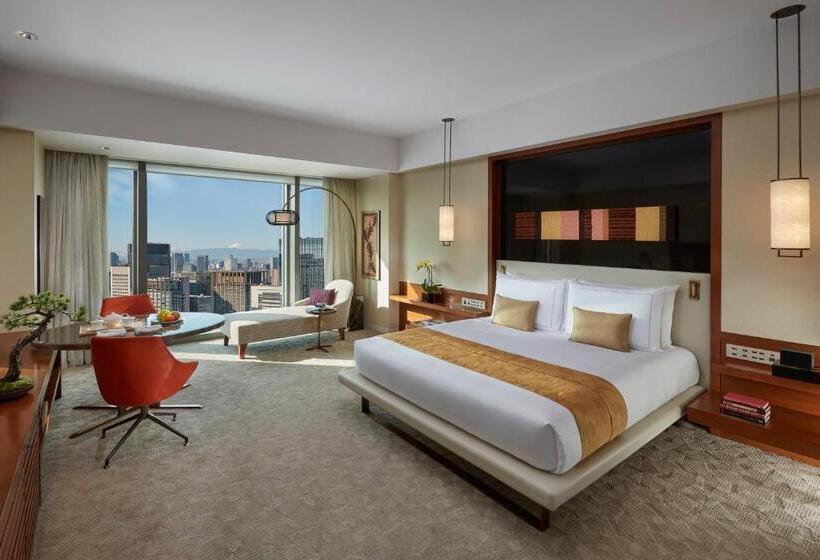 带大床的豪华间, Mandarin Oriental Tokyo