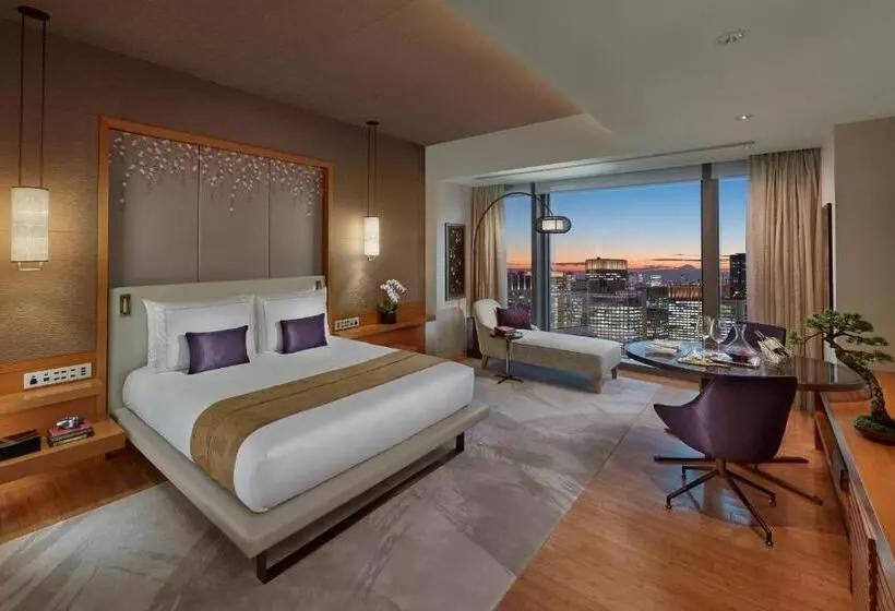 キングサイズベッドのスタンダードルーム, Mandarin Oriental Tokyo