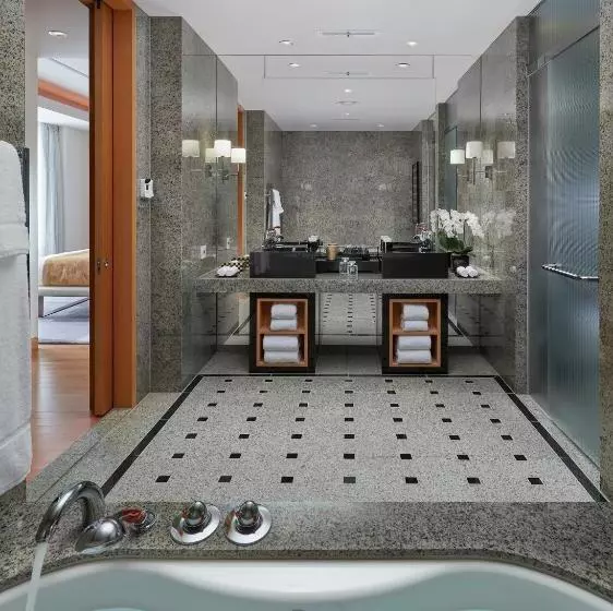 プレミアムスイート, Mandarin Oriental Tokyo