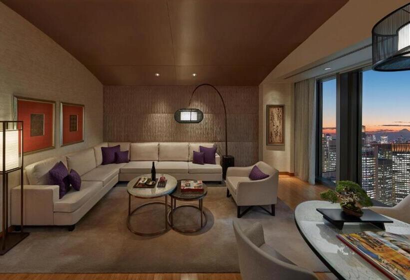 سوئیت با تخت بزرگ, Mandarin Oriental Tokyo