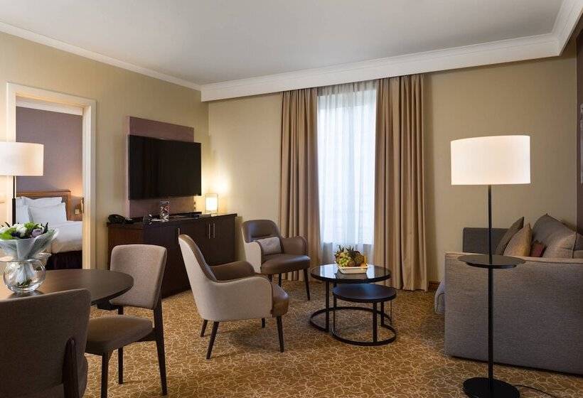 Appartement met 2 Slaapkamers en Balkon, Marriott Executive Apartments Brussels