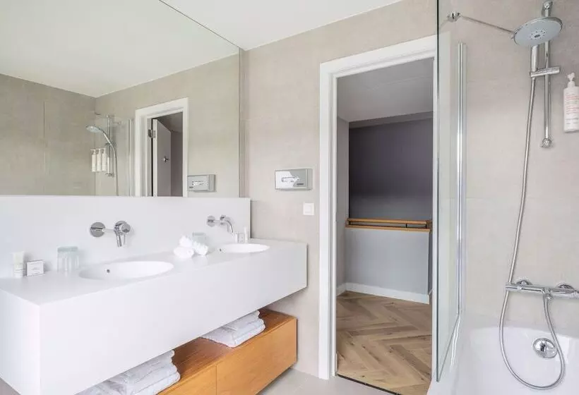 آپارتمان 2 خوابه با بالکن, Marriott Executive Apartments Brussels