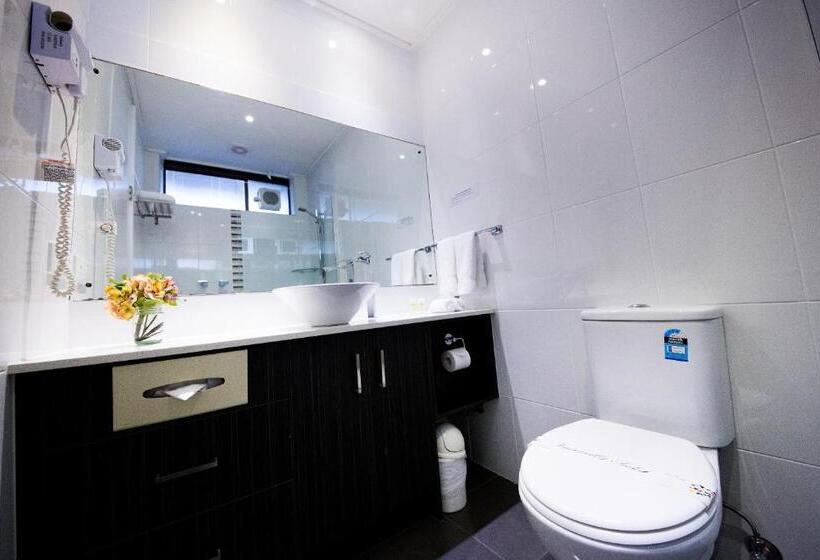 חדר אקזקיוטיב, Sandown Regency Hotel & Apartments