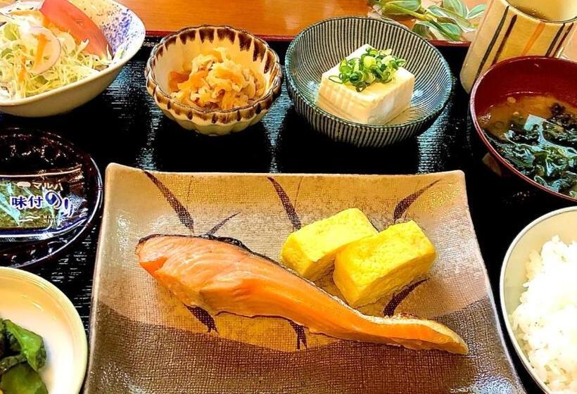 이코노미 룸, Shin Osaka