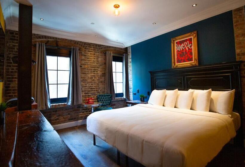 غرفة بريميوم, So