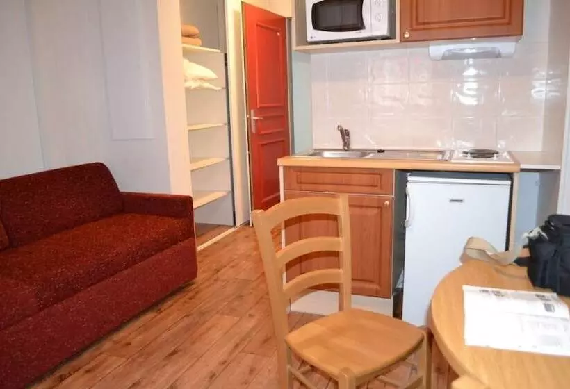 Standard-studio, Residence Les Marquises