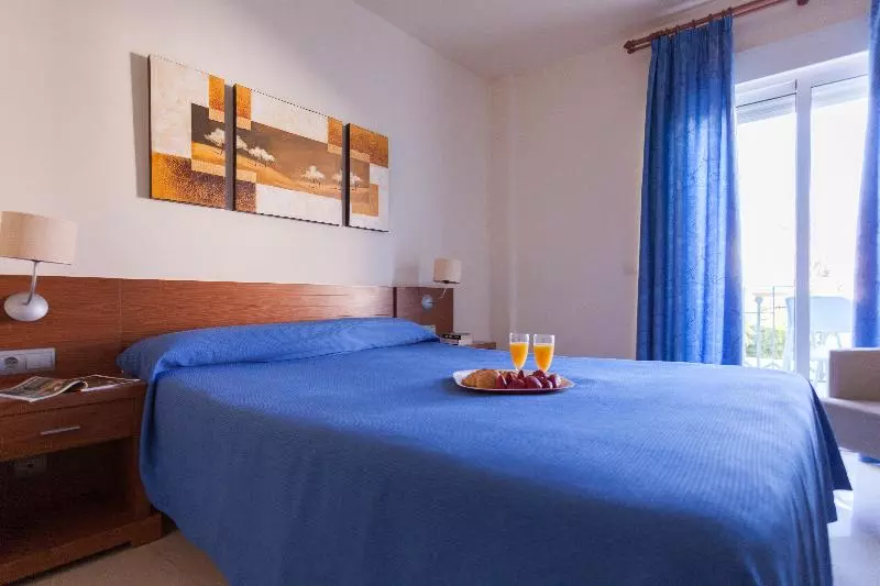 ویلای 3 خوابه با استخر, Apartamentos Marina Turquesa