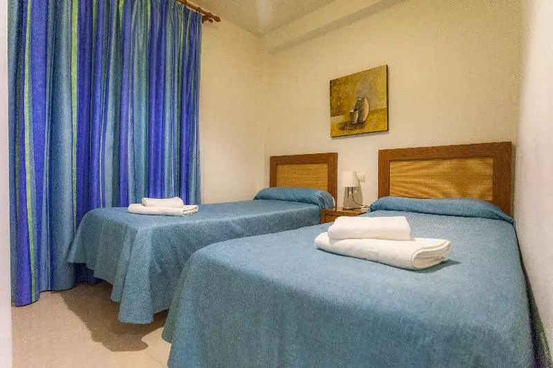 ویلای 3 خوابه با استخر, Apartamentos Marina Turquesa