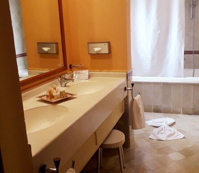 Полулюкс, Alhambra Thalasso