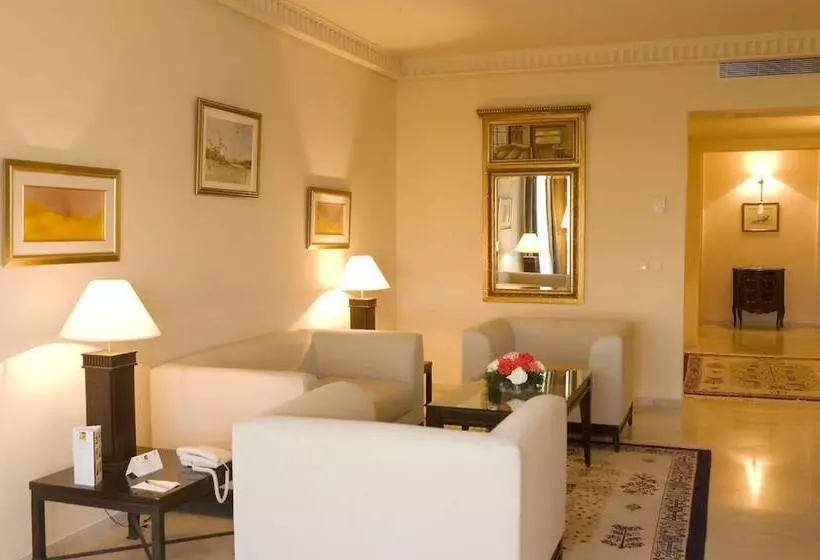 سوییت جونیور, Alhambra Thalasso