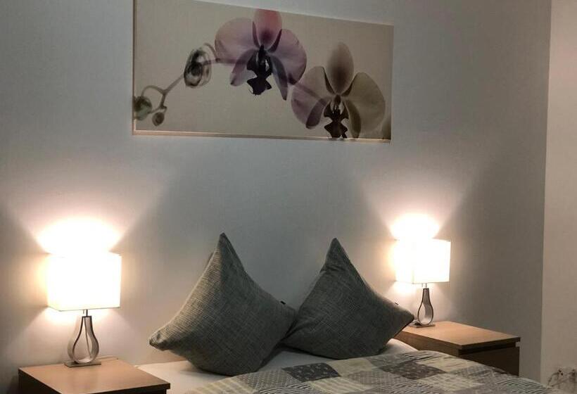 חדר סטנדרט, Auberge Pour Tous