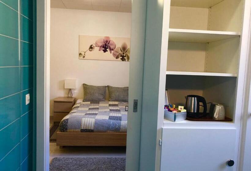 חדר סטנדרט, Auberge Pour Tous