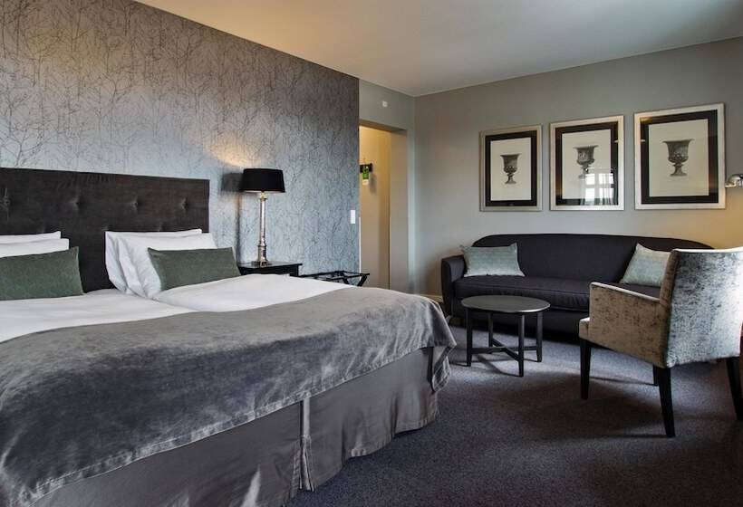 Полулюкс, Best Western Plus Hotel Kronjylland