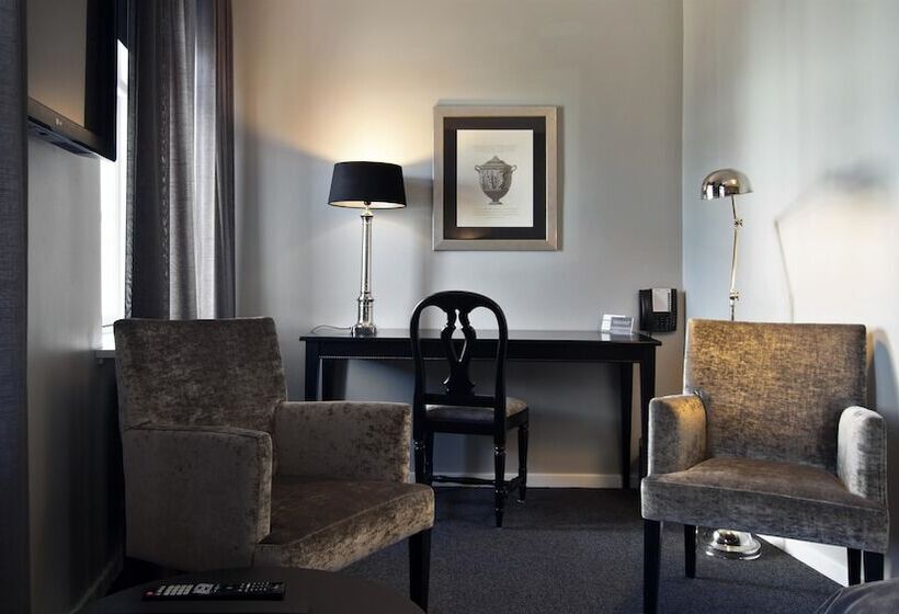 Полулюкс, Best Western Plus Hotel Kronjylland