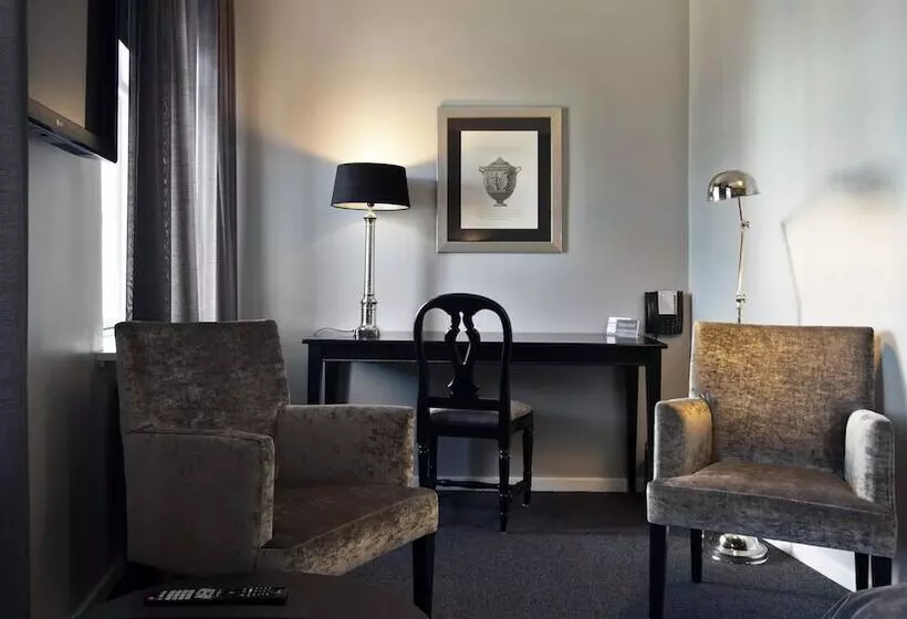 سوییت جونیور, Best Western Plus Hotel Kronjylland