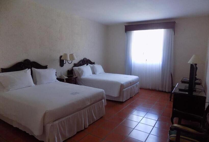 이그제큐티브 룸, El Convento Leon Nicaragua