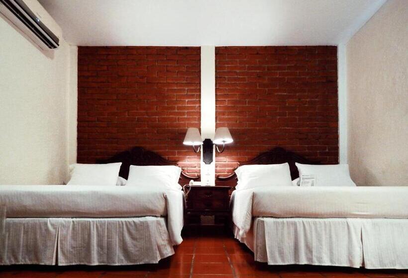 컴포트 싱글 룸, El Convento Leon Nicaragua