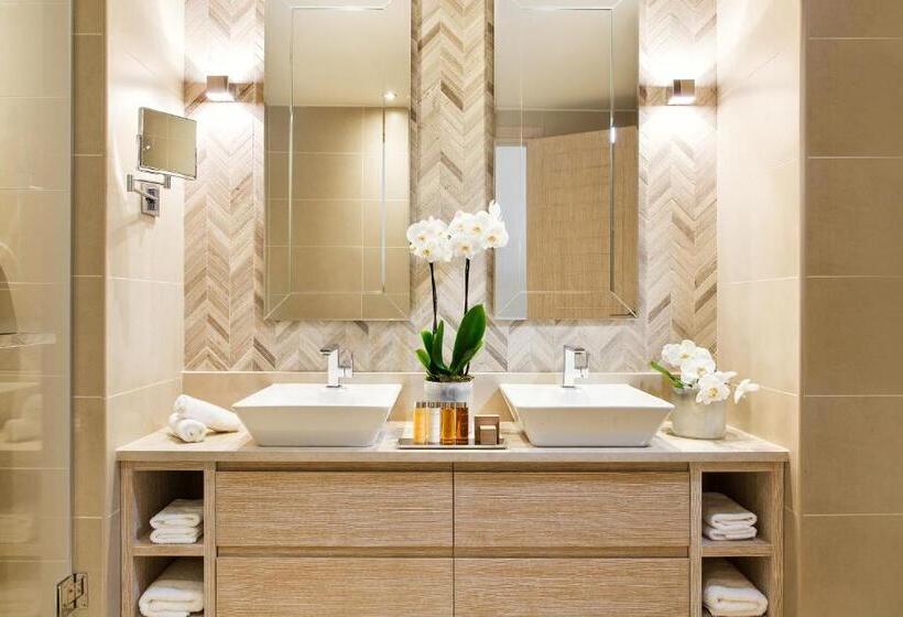 주니어 스위트 바다 전망, Ikos Oceania