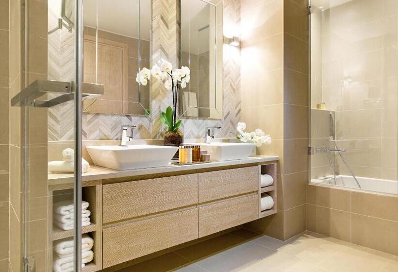 주니어 스위트 바다 전망, Ikos Oceania