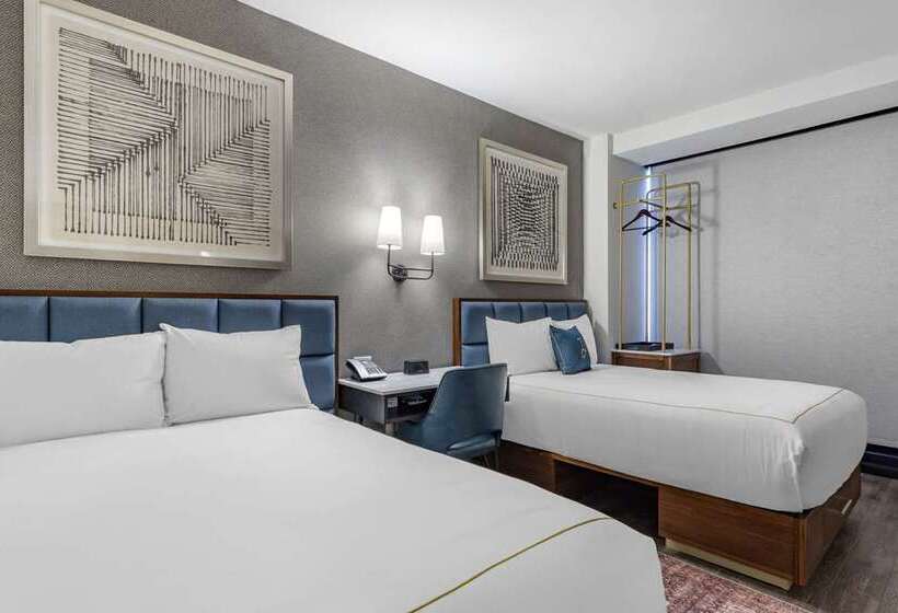 Standard-huone 2 Parivuodetta, Martinique New York On Broadway, Curio Collection by Hilton