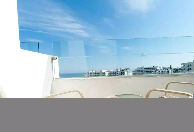 サイドオーシャンビュースタンダードルーム, Odessa Beach