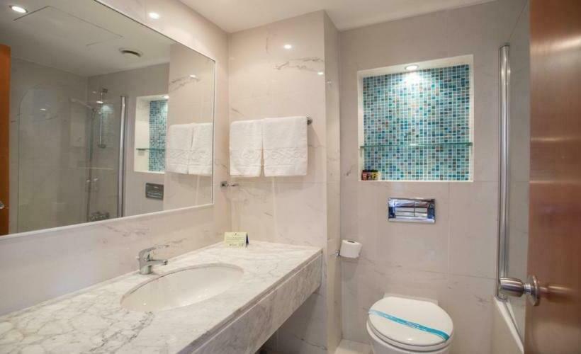 Номер Стандарт Боковой Вид на Море, Odessa Beach