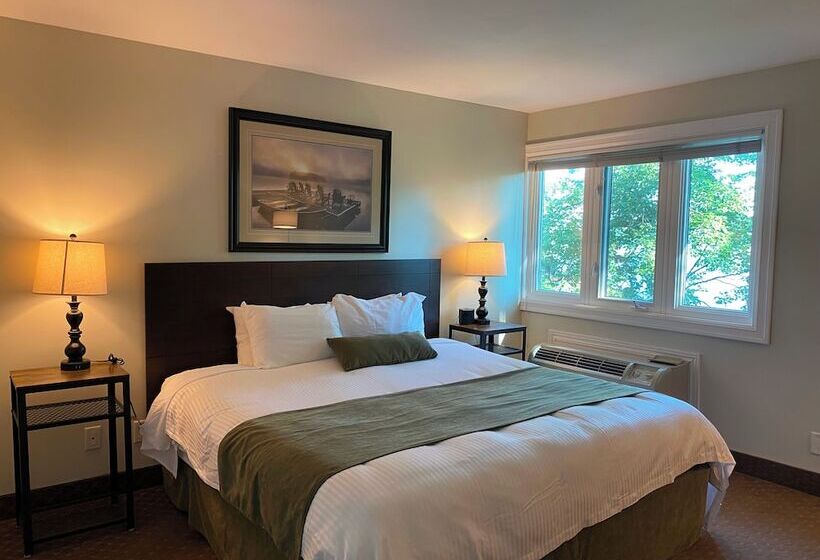 جناح بريميوم, Rocky Crest Golf Resort