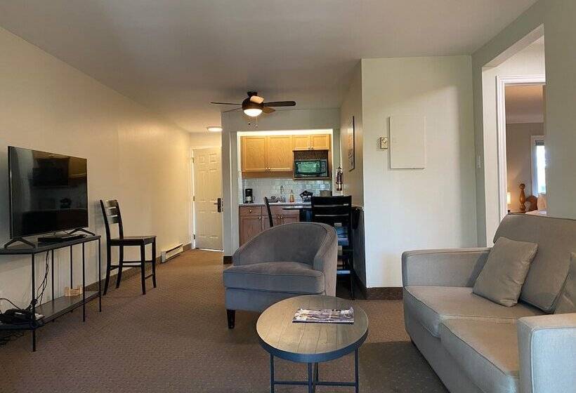 جناح غرفتين نوم, Rocky Crest Golf Resort