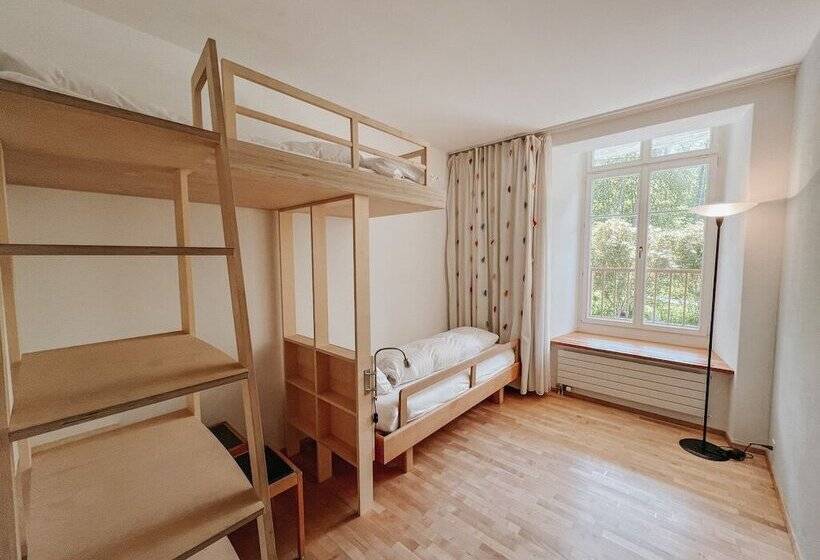 غرفة عائلية, Schloss Wartegg