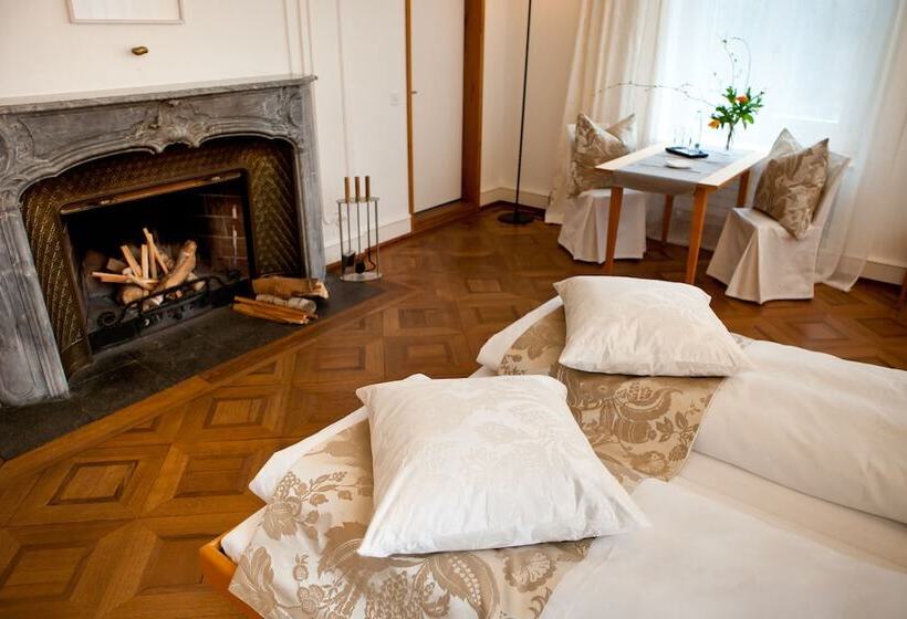 غرفة رومانسية, Schloss Wartegg