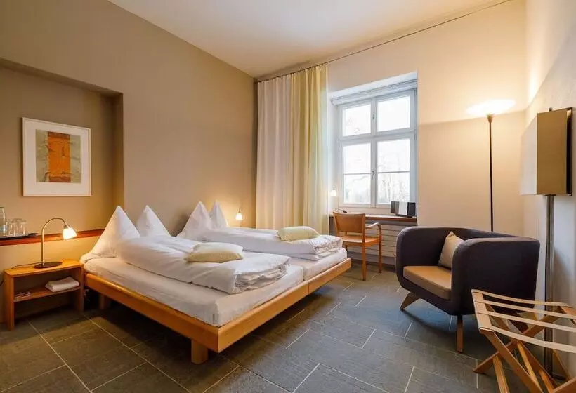 Standard Room, Schloss Wartegg