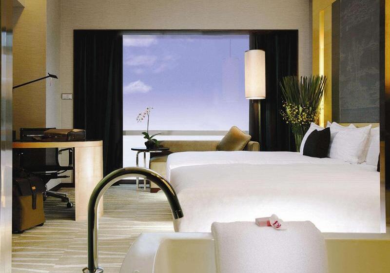 비즈니스룸, The Longemont Shanghai