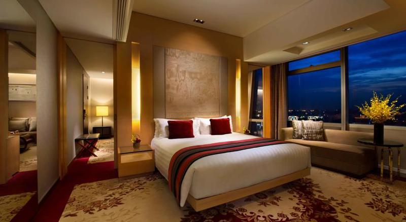سوئیت کلاب, The Longemont Shanghai